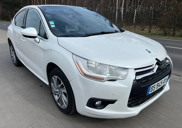 Citroen DS4 cena 37900 przebieg: 140846, rok produkcji 2015 z Bolków małe 121